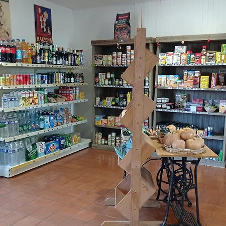 La Ferriere Nocleg ze śniadaniem