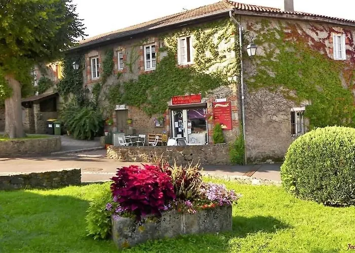 La Ferriere فندق مبيت وإفطار