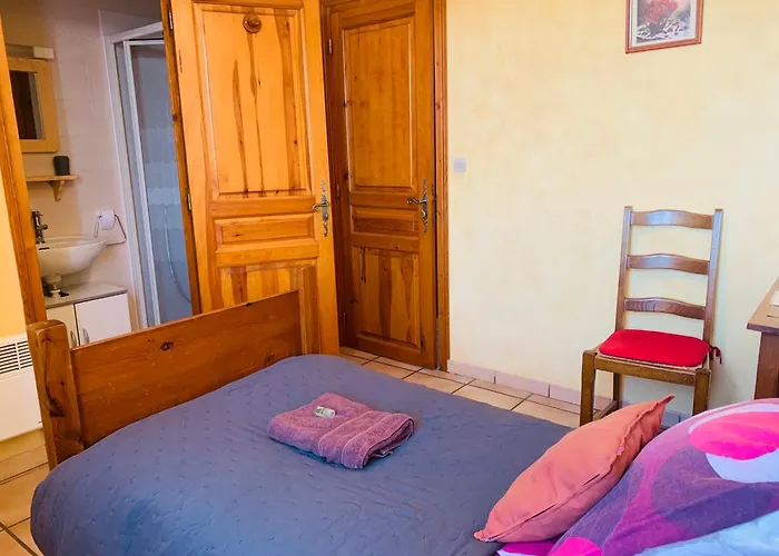La Ferriere فندق مبيت وإفطار 3*